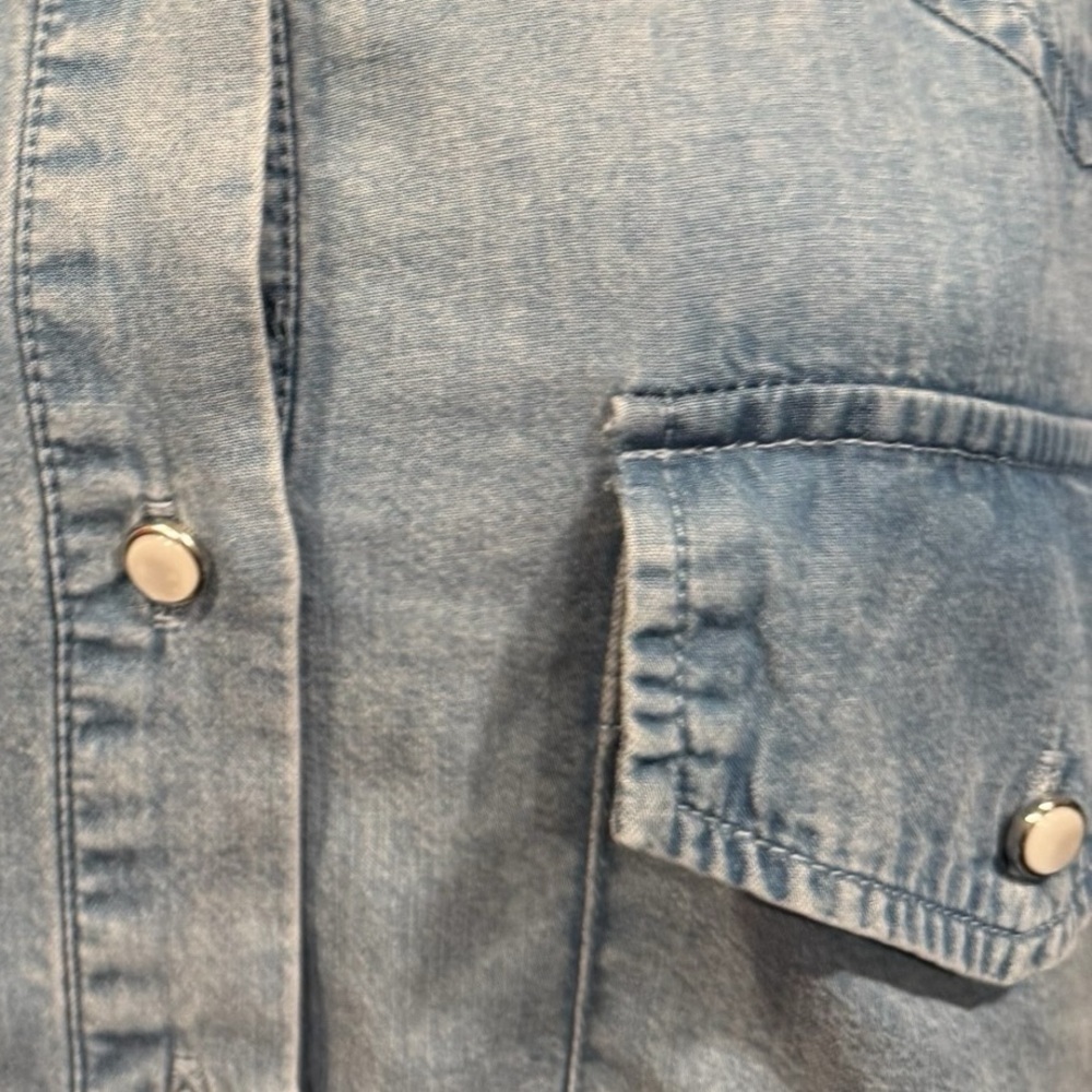 JANE & DELANCEY Denim Jean Light Blue Wash High Low Blouse Front Pockets NWT 3X - Picture 11 of 11